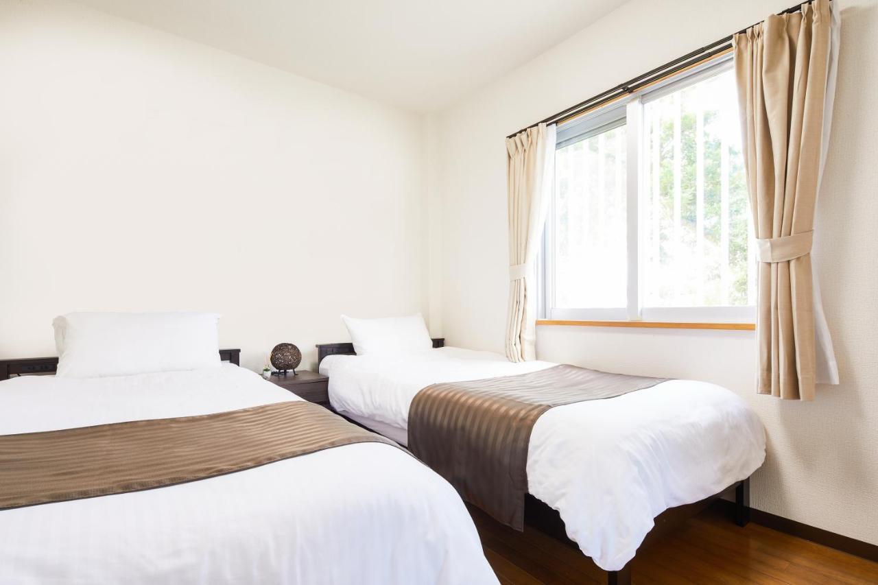 Forest Hills Of Yanbaru Motobu Exterior photo
