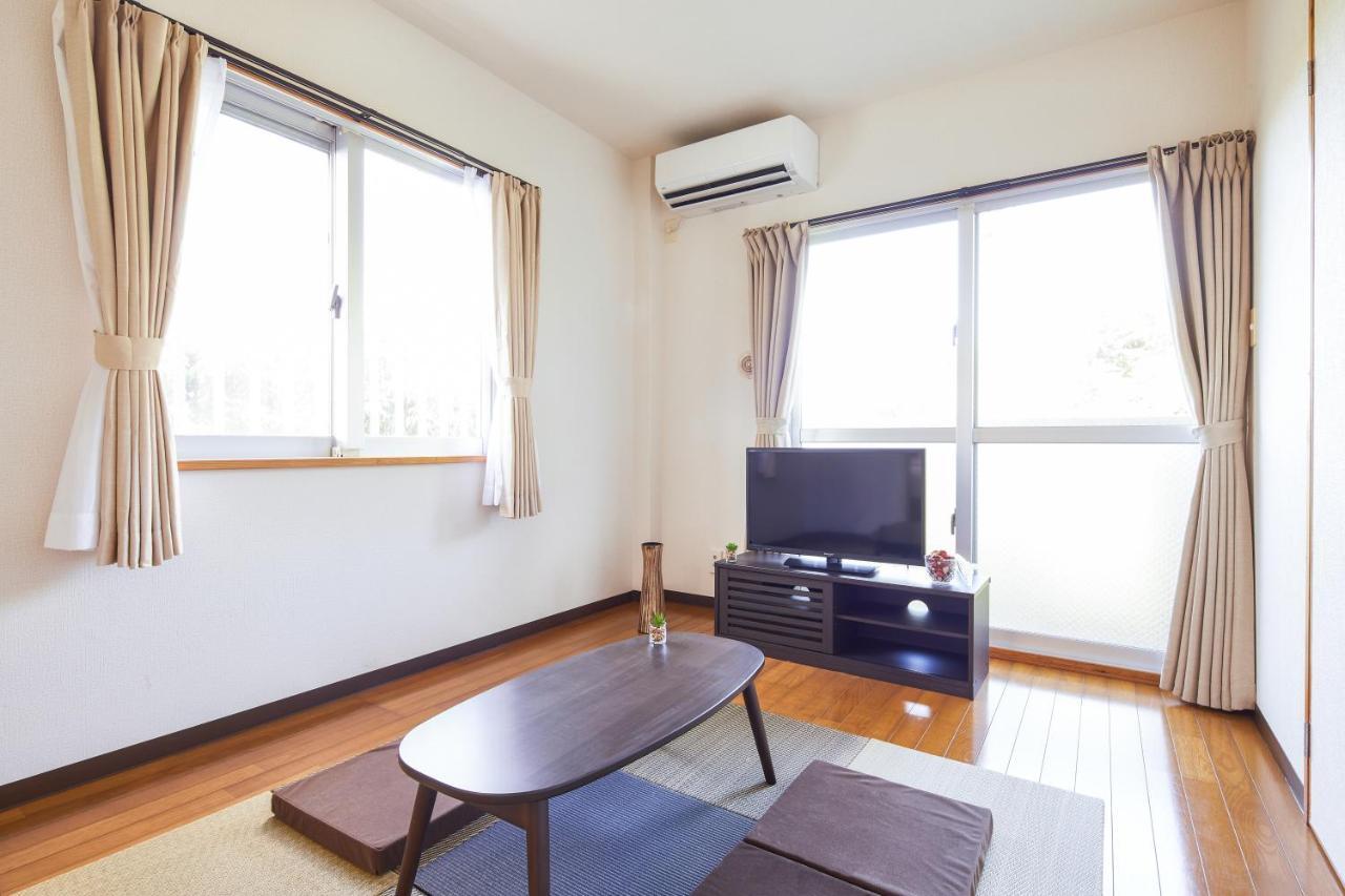 Forest Hills Of Yanbaru Motobu Exterior photo
